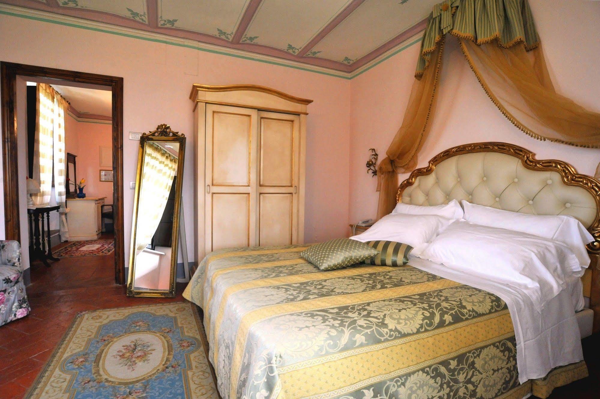 Гостевой дом Relais Castelluccio Palusse Читта-делла-Пьеве Экстерьер фото
